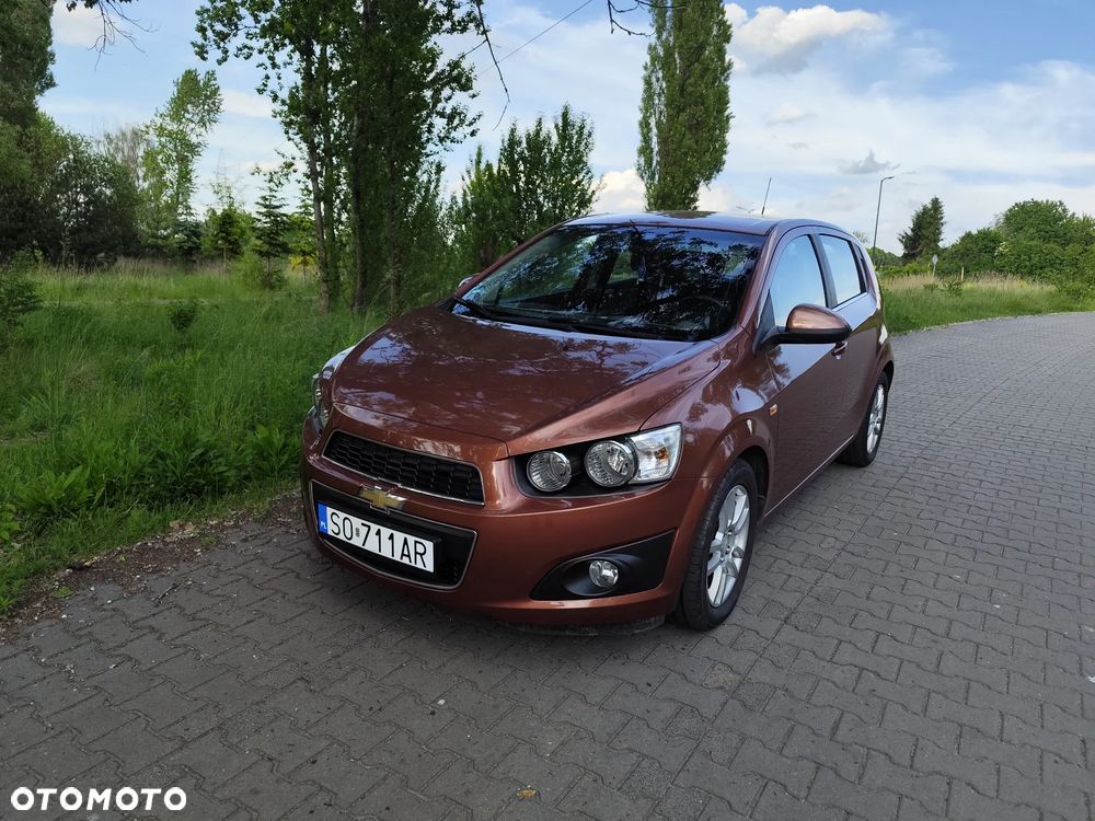 Chevrolet Aveo 1.6 LTZ - 2