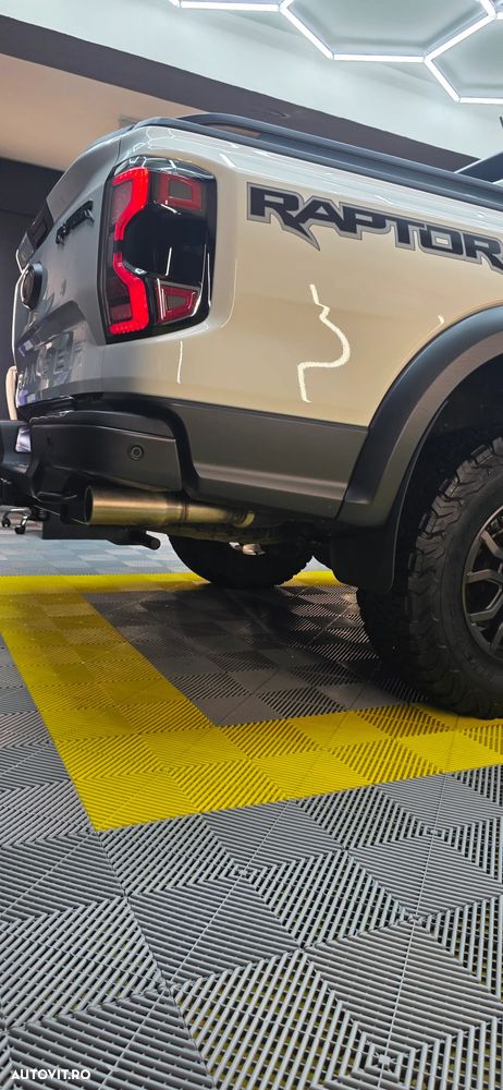Ford Raptor - 7