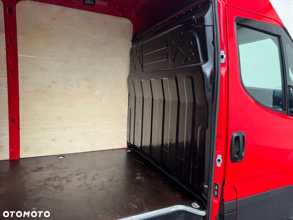 Iveco Daily - 31