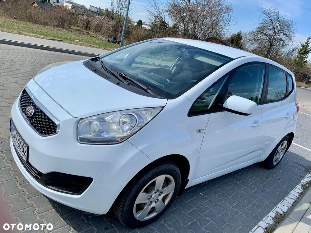 Kia Venga - 3