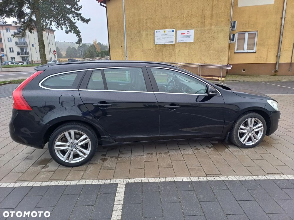 Volvo V60 DRIVe Summum - 9