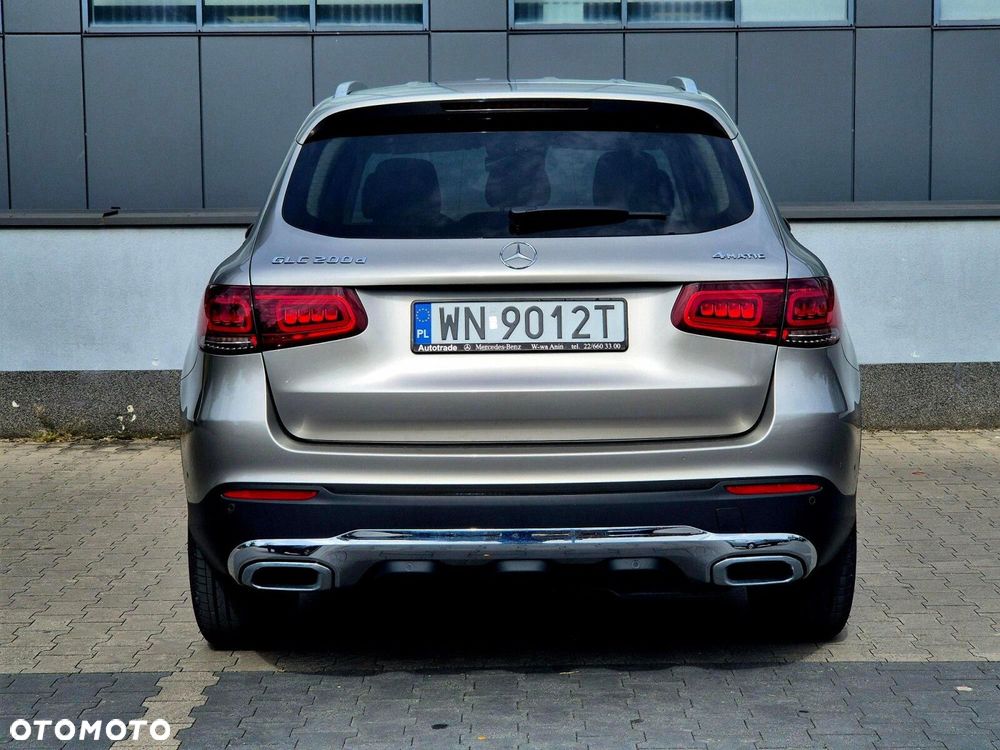 Mercedes-Benz GLC 200 d 4-Matic Business Edition - 13