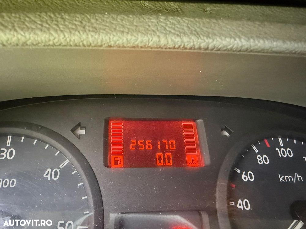 Renault Master - 13