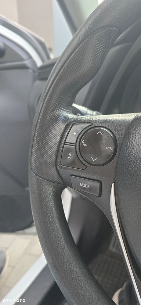 Toyota Auris 1.4 D-4D Life - 10