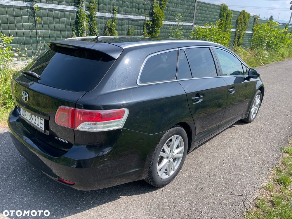 Toyota Avensis 2.2 D-4D Sol Plus NAVI - 3
