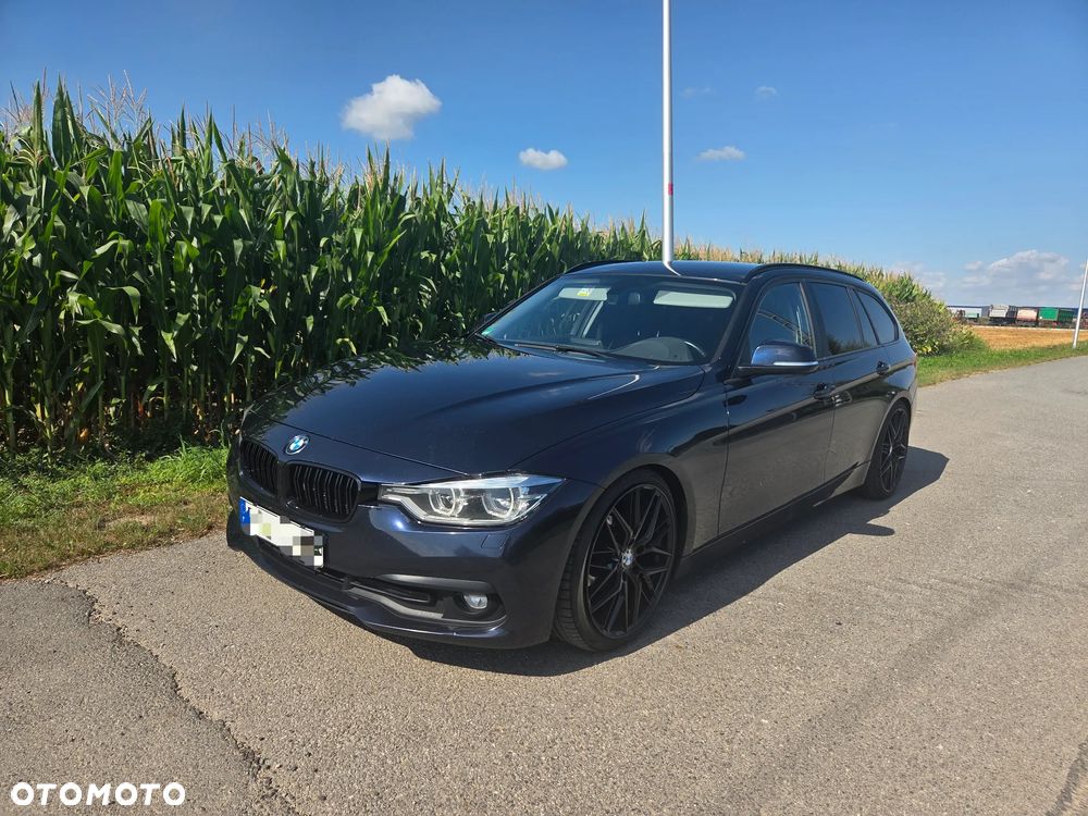 BMW Seria 3 318d - 11