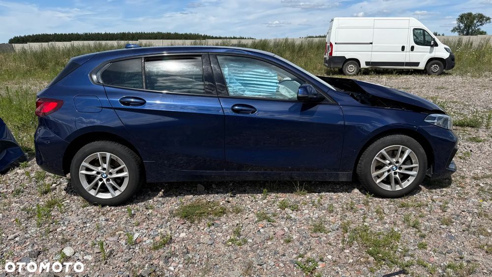 BMW Seria 1 118i Sport Line - 6