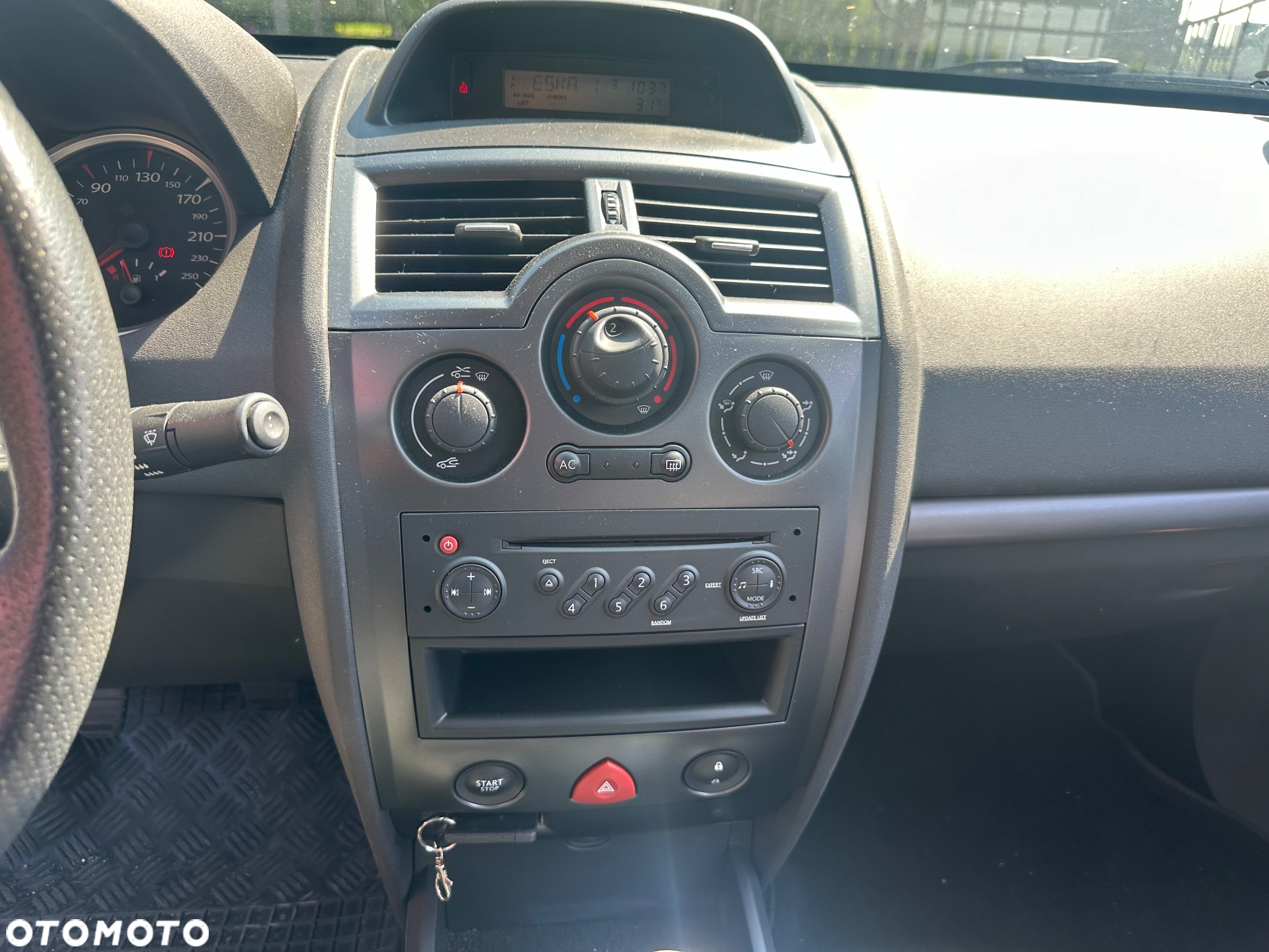 Renault Megane 1.6 Privilege - 18