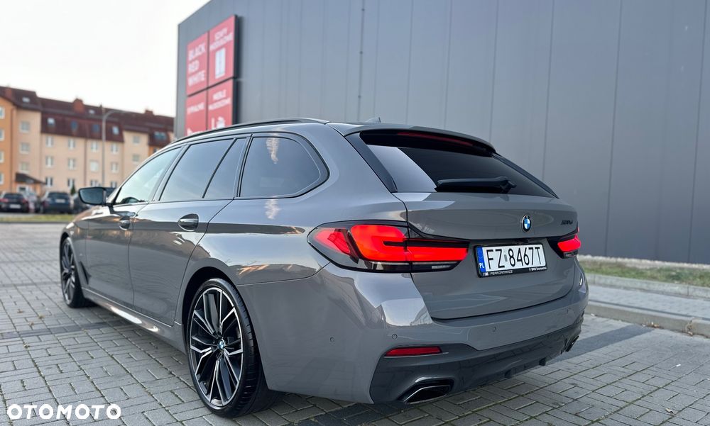BMW Seria 5 530d mHEV M Sport sport - 4