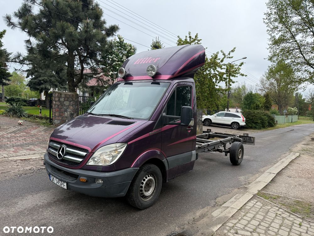 Mercedes-Benz Sprinter - 1
