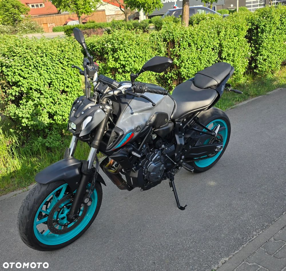 Yamaha MT - 9