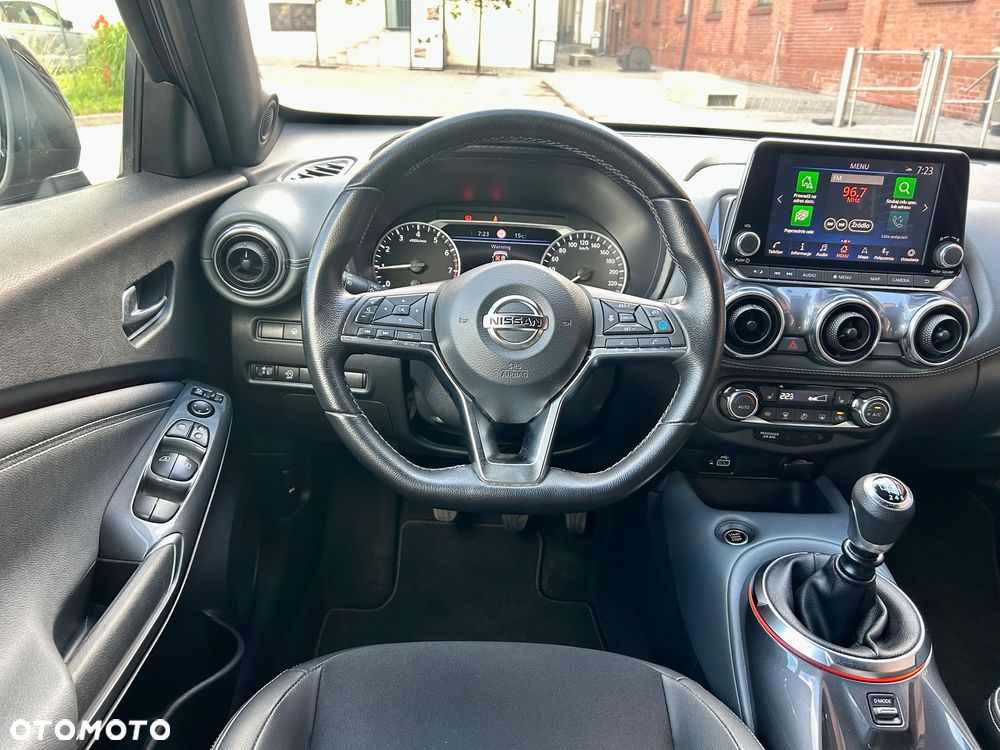 Nissan Juke 1.0 DIG-T Tekna - 26