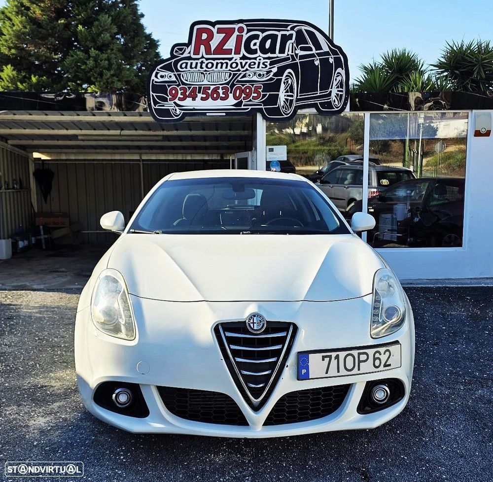 Alfa Romeo Giulietta 1.6 JTDm Distinctive - 2
