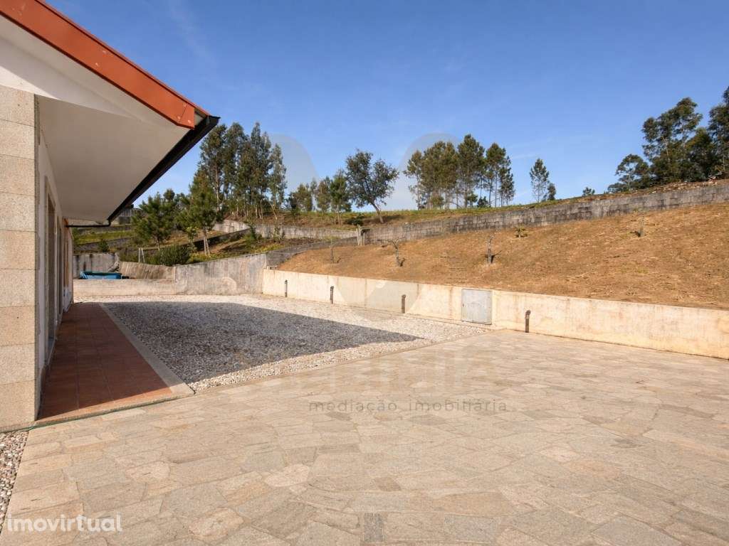 Moradia T3 | Rebordões (Santa Maria) - Ponte de Lima - Grande imagem: 4/28