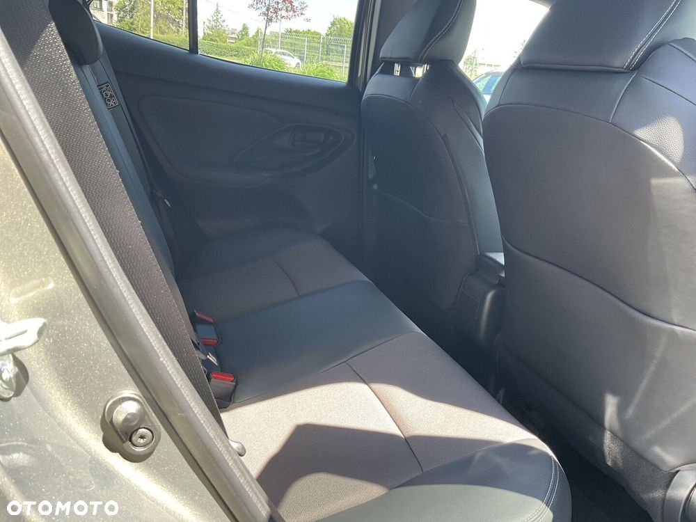 Toyota Yaris Cross - 10