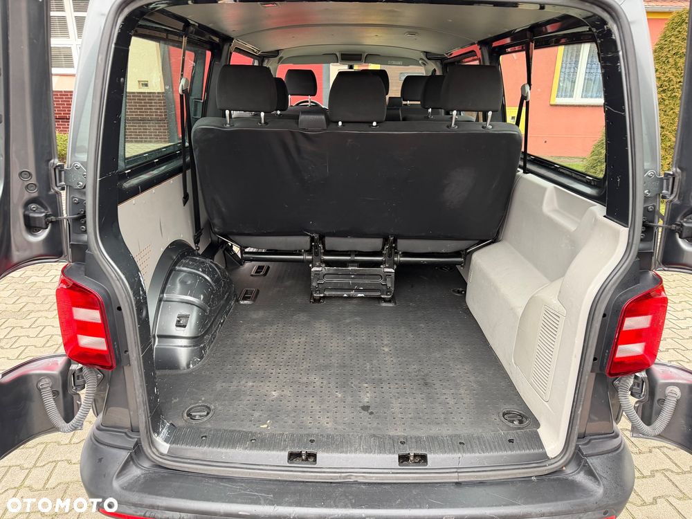 Volkswagen Transporter L2H2 DSG - 19