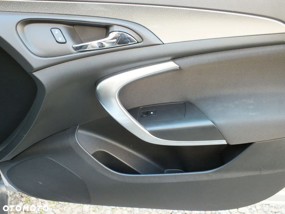 Opel Insignia - 27