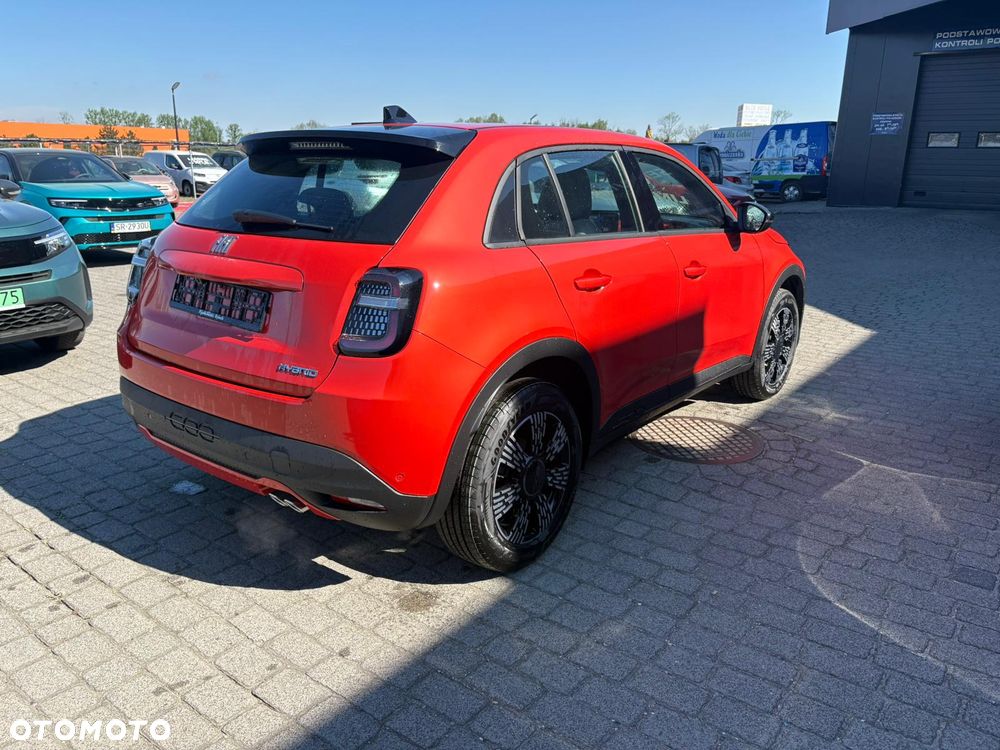 Fiat 600 1.2 Turbo Icon eDCT - 5