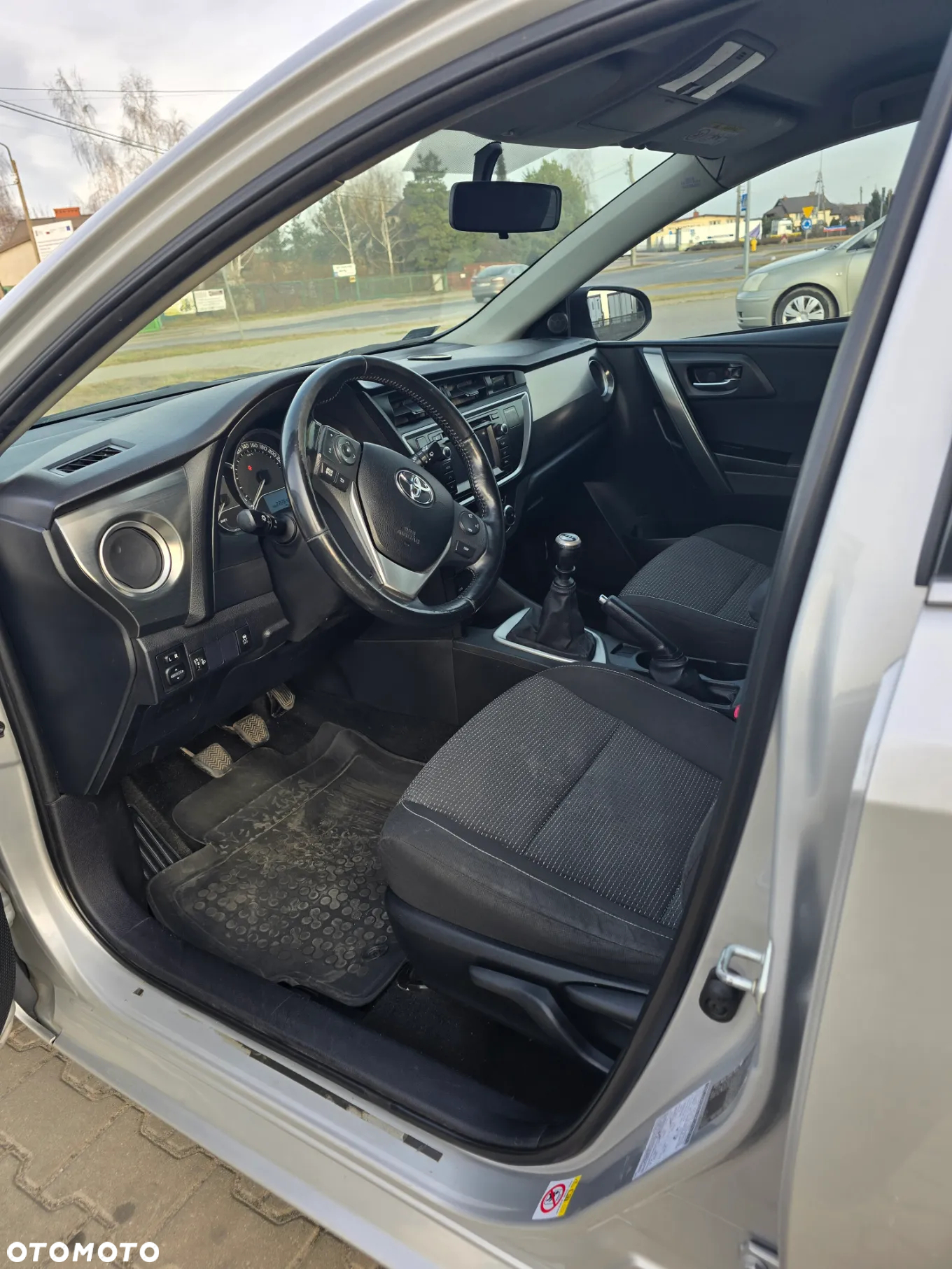 Toyota Auris - 5
