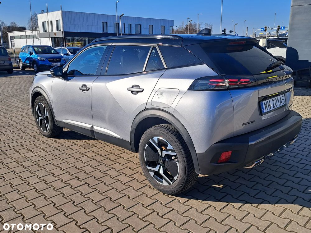 Peugeot 2008 - 4
