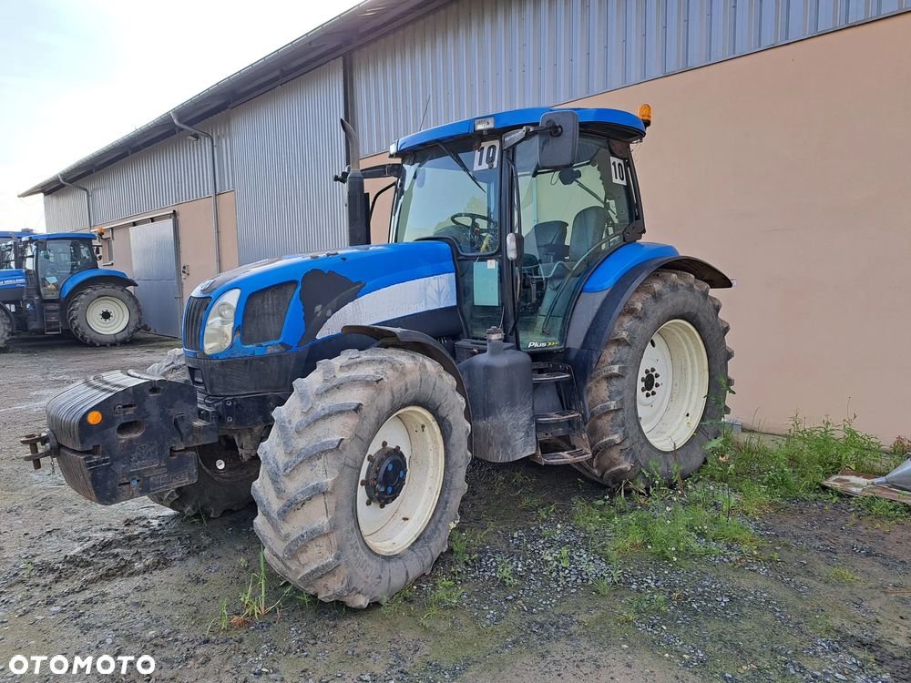 New Holland TS135A - 2