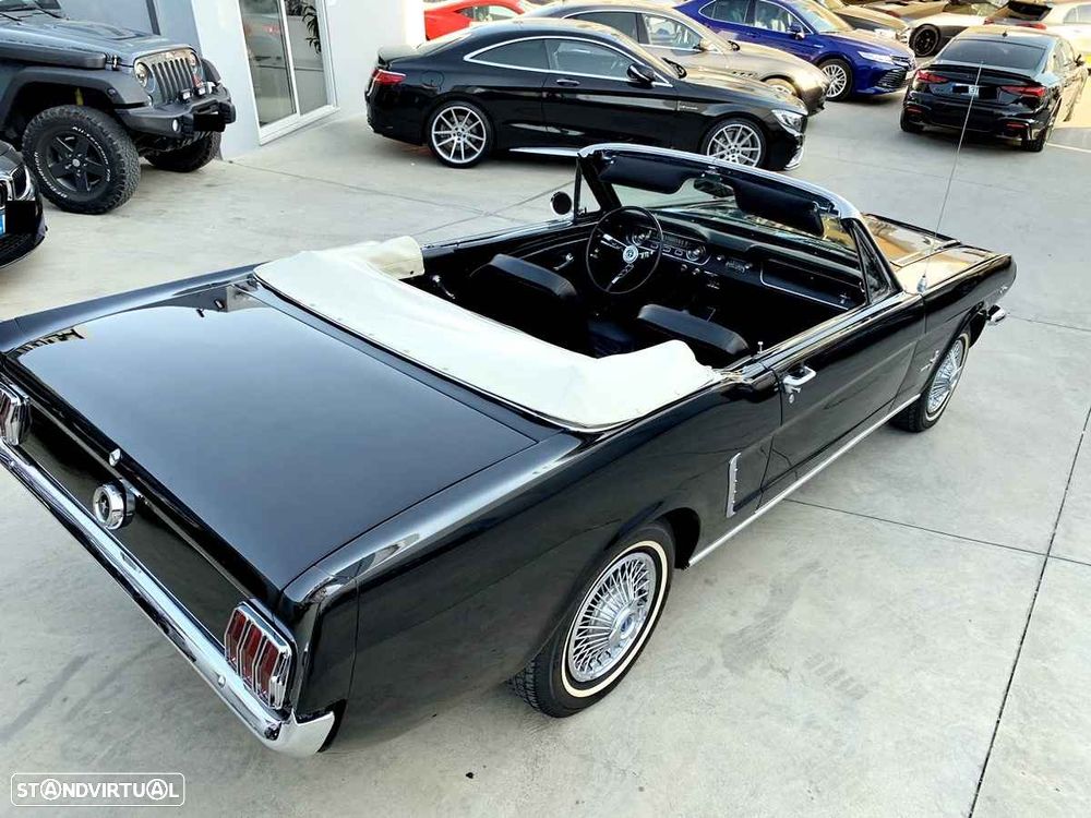 Ford Mustang - 41