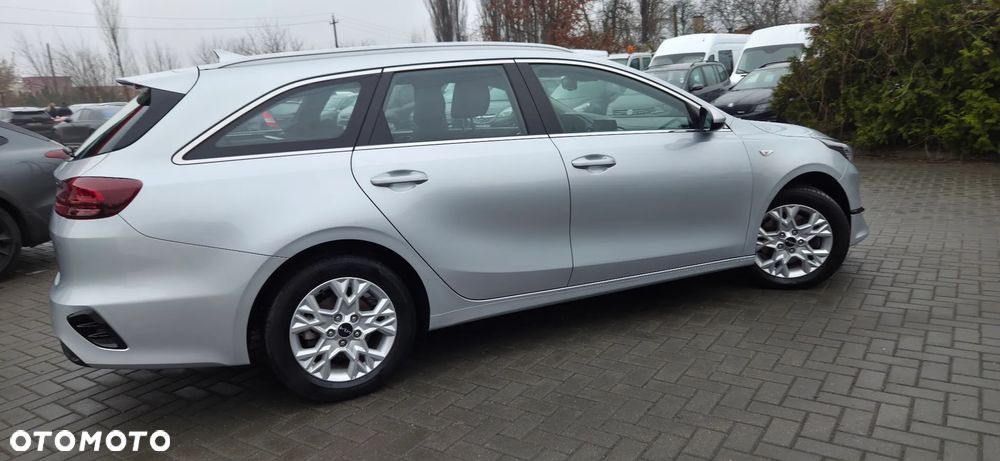 Kia Ceed 1.5 T-GDI OPF Vision - 16