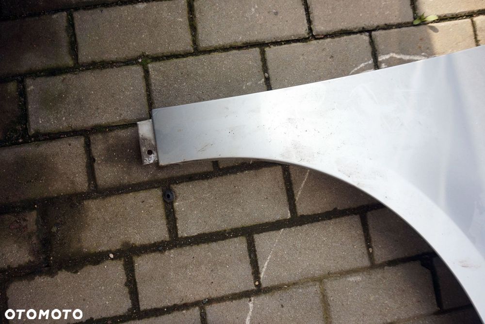 BŁOTNIK PRZEDNI PRAWY PASSAT B7 LA7W  SREBRNY VOLKSWAGEN 2010-2014 - 6