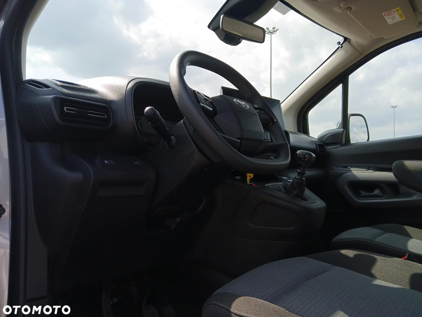 Toyota Proace City Verso 1.5 D-4D Business - 22