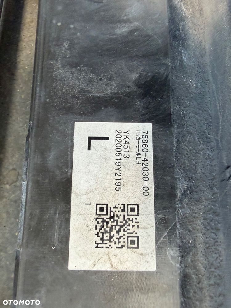 TOYOTA RAV4 V PRÓG PRAWY LEWY PLASTIKOWY LISTWA - 3
