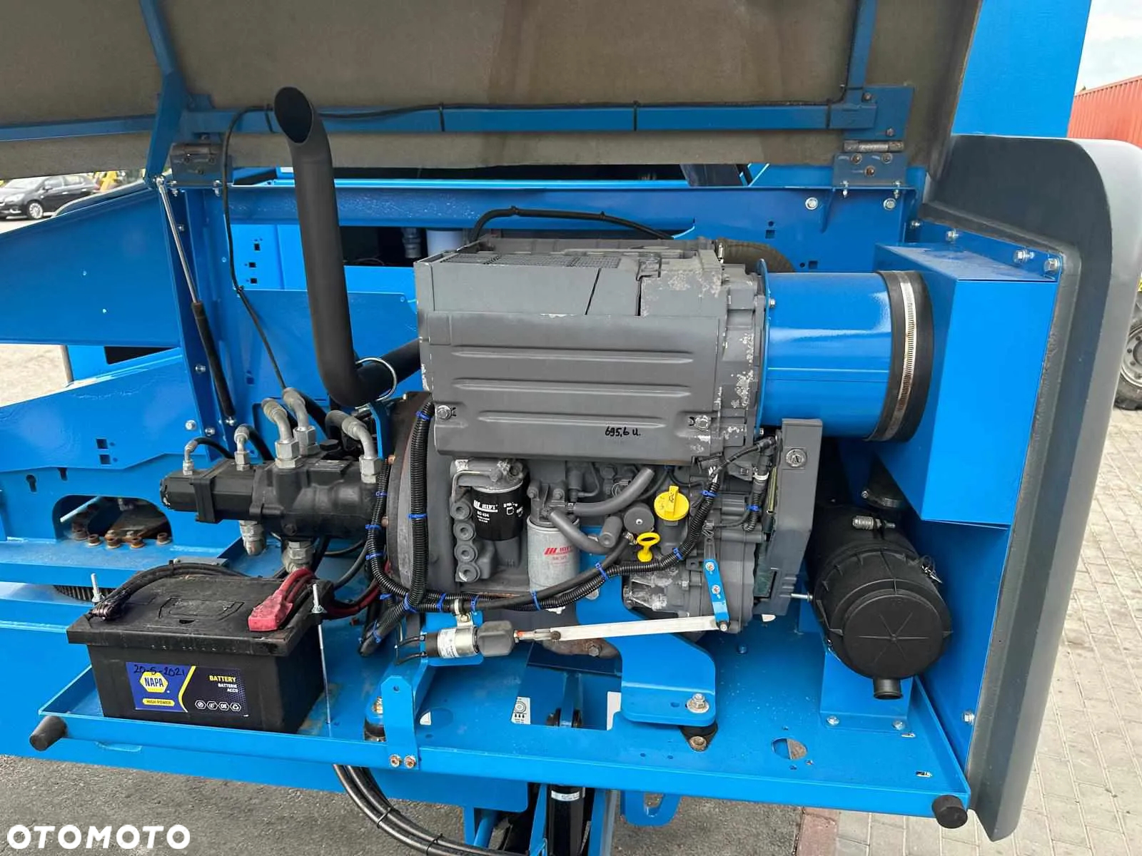 Genie S-40 - 10