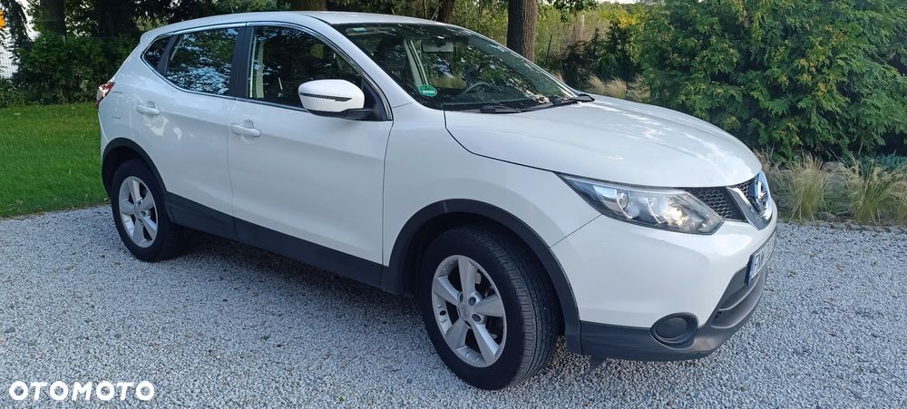 Nissan Qashqai - 1