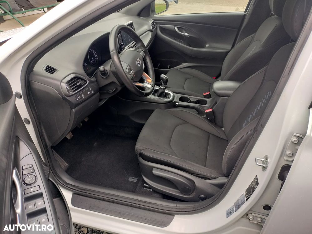 Hyundai i30 1.4 T-GDI Style - 22