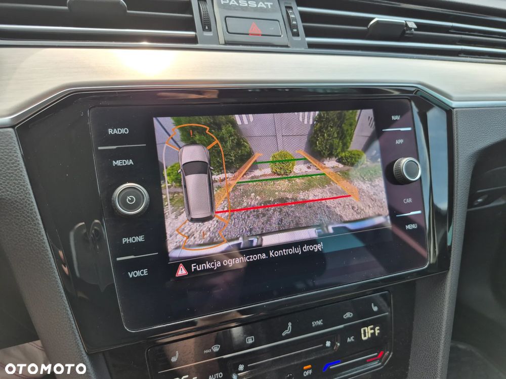 Volkswagen Passat 1.5 TSI EVO Elegance DSG - 11