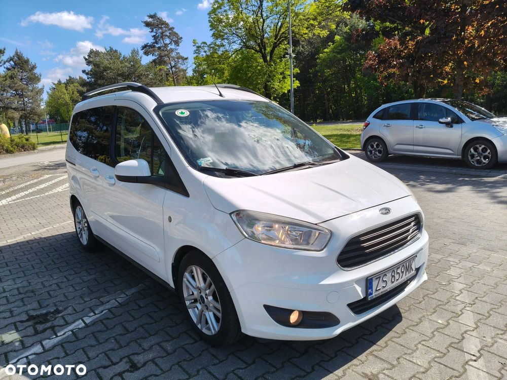 Ford Tourneo Courier 1.0 EcoBoost Trend - 3