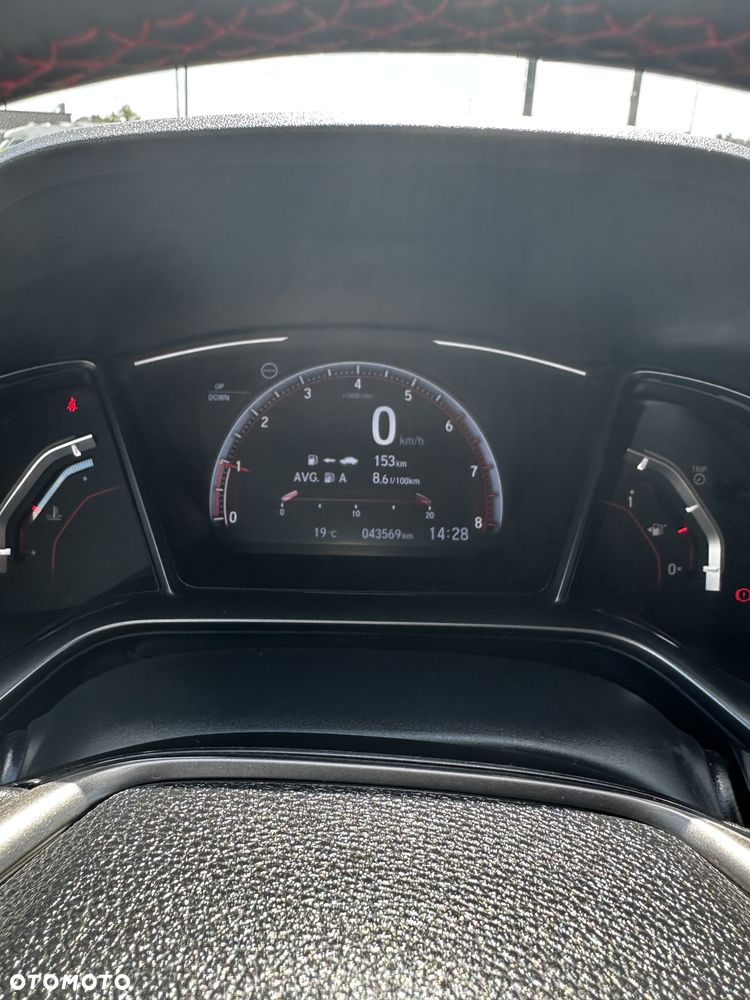 Honda Civic 1.0 T Comfort Sport Line - 9