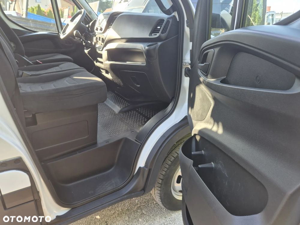 Iveco 35C15 50C15 3.0 150KM/ Wywrotka 3-stronna/ - 8