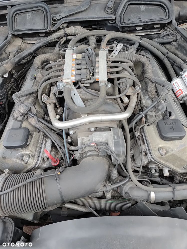 BMW Seria 7 740i - 10