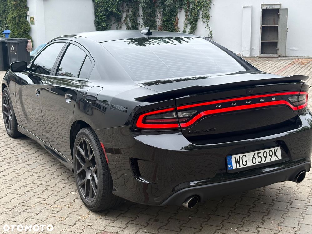 Dodge Charger 5.7 R/T Daytona - 3