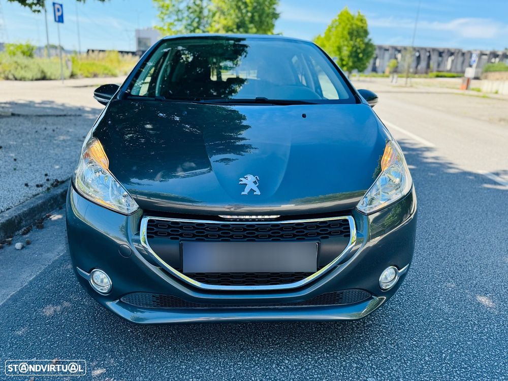 Peugeot 208 1.4 HDi - 4