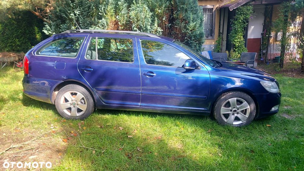 Skoda Octavia 1.6 TDI Elegance - 4