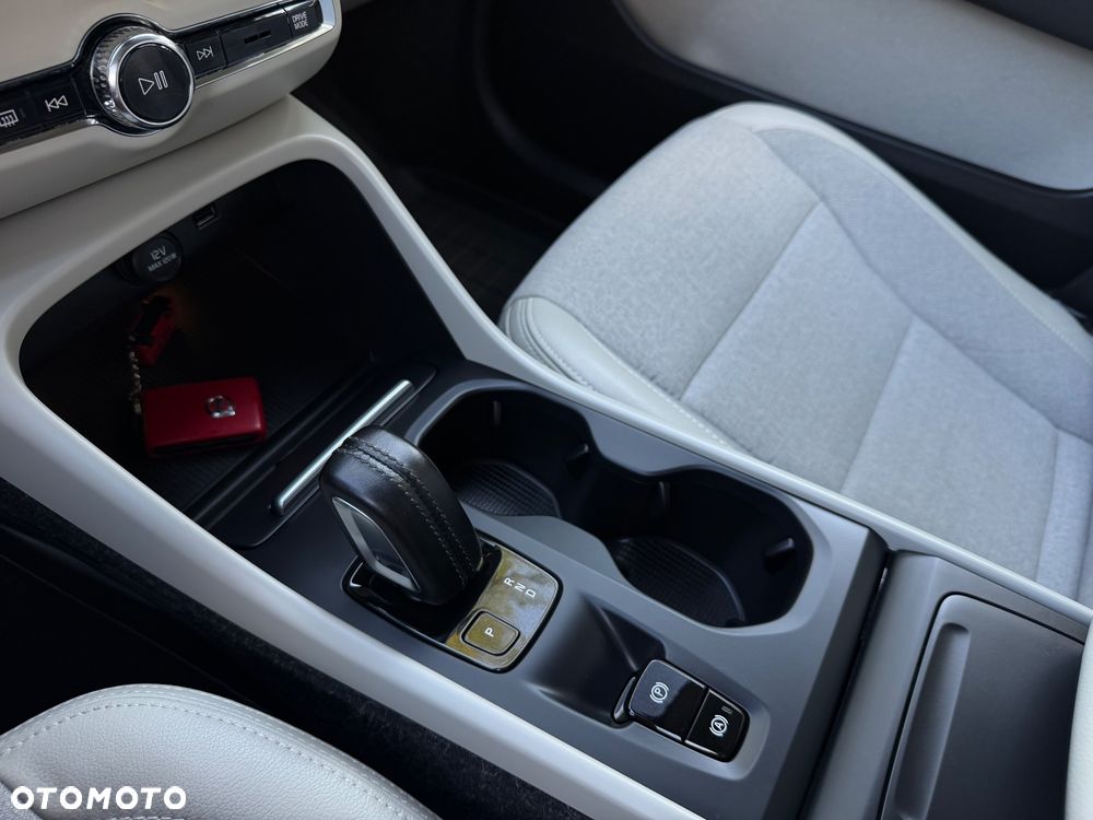 Volvo XC 40 T4 Geartronic Inscription - 10