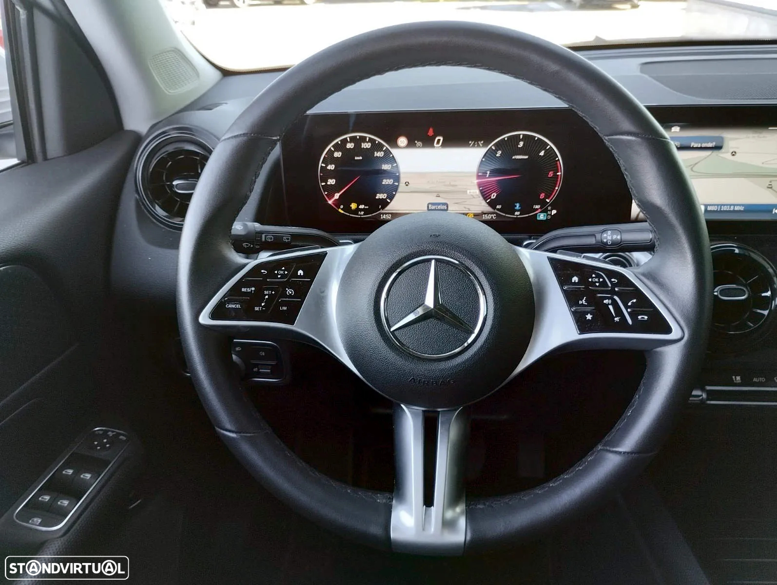 Mercedes-Benz GLB 180 d - 3