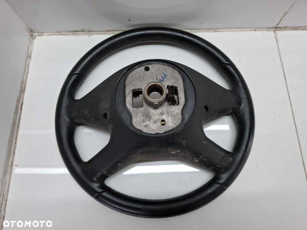 KIEROWNICA MERCEDES W212 09- - 5