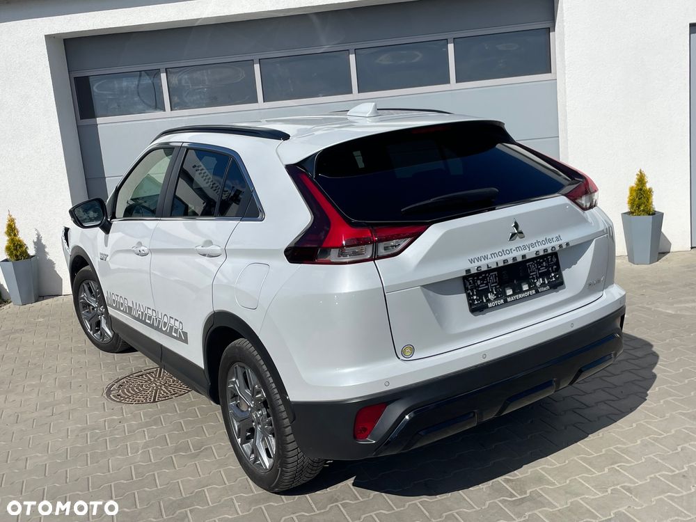 Mitsubishi Eclipse Cross 4WD Top - 3