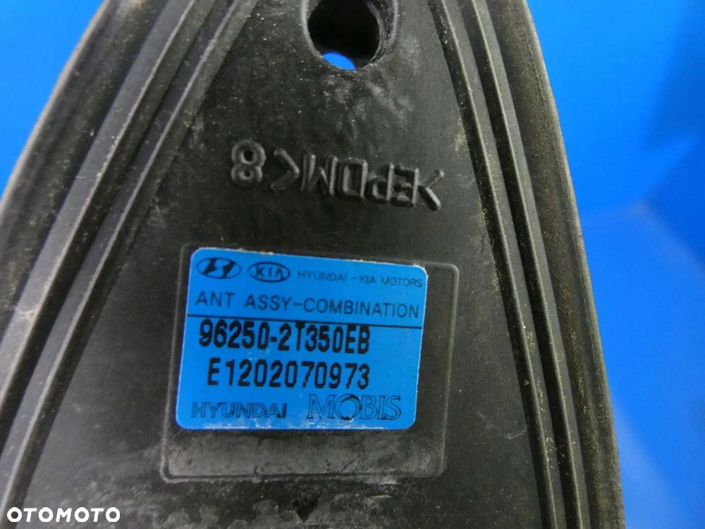 KIA Optima III 3D ANTENA DACHOWA RADIA GPS - 3