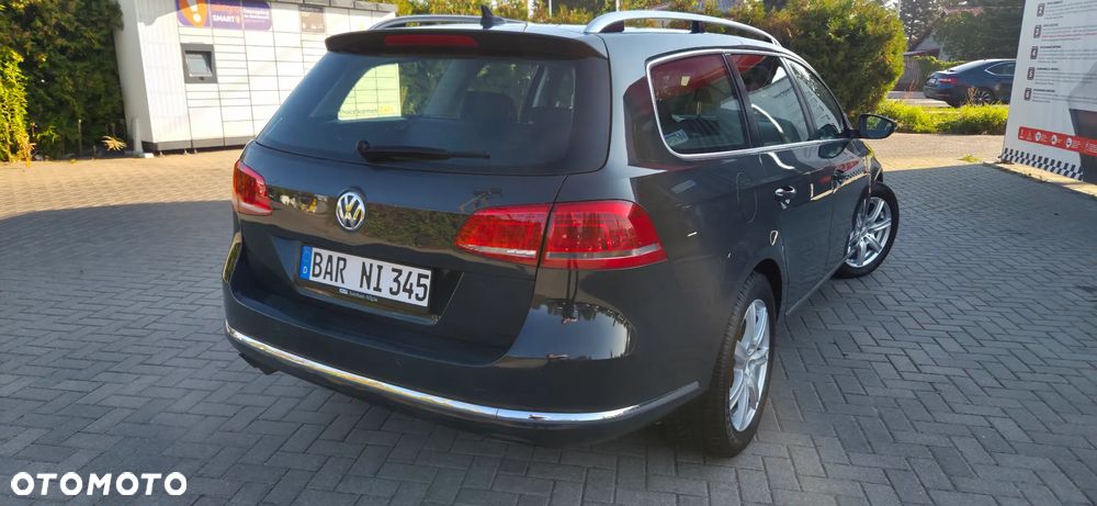 Volkswagen Passat Variant 2.0 Blue TDI DSG SCR Highline - 15