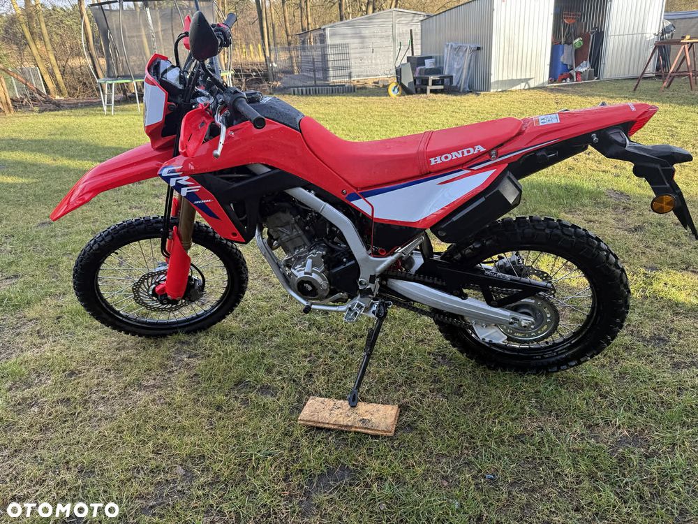 Honda CRF - 1