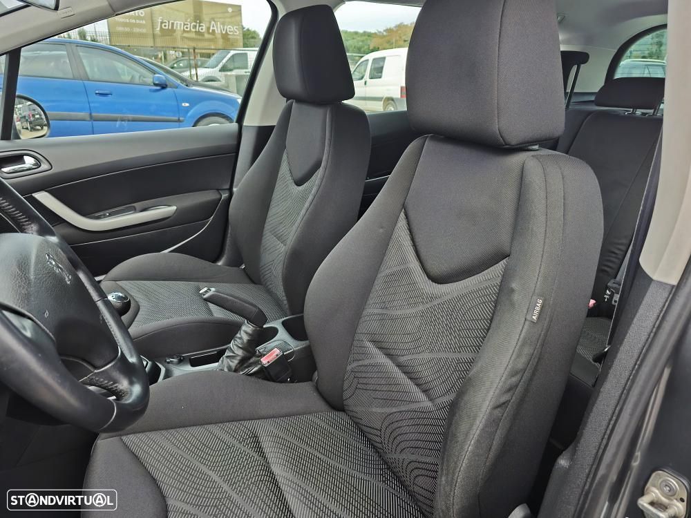 Peugeot 308 SW 1.6 HDi Executive CVM6 - 10