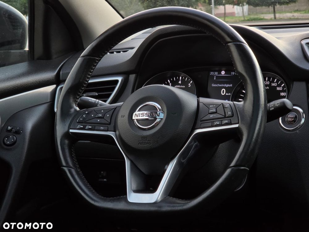 Nissan Qashqai 1.2 DIG-T N-Connecta - 18